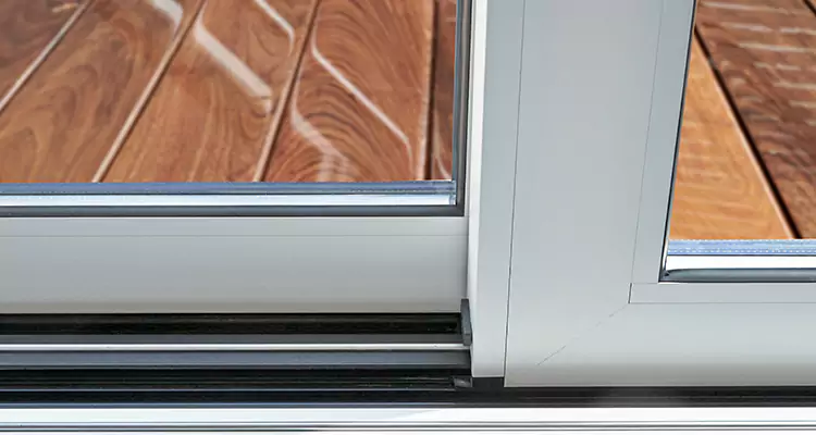 Patio Door Jammed Shut in University Park, FL