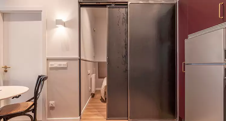 We Fix Closet Sliding Door in University Park, FL 