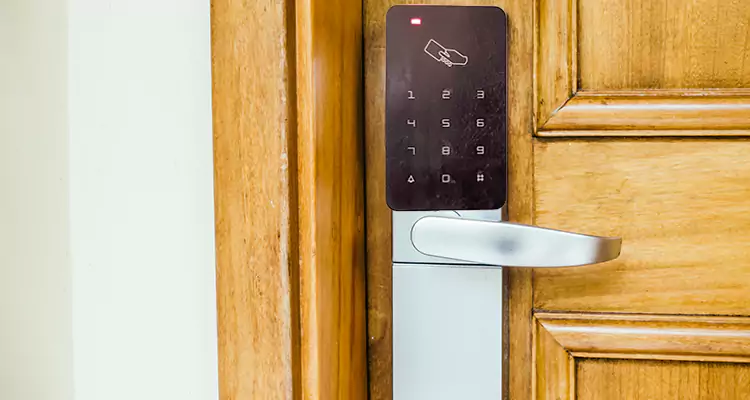 Keyless Hotel Door Locks Repair in University Park, FL