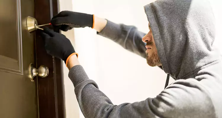 Emergency Motel Lock Repairs—Available 24/7 in University Park, FL