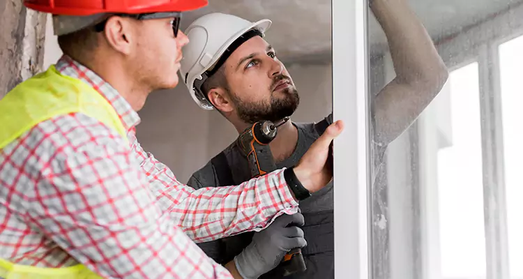 Vertical Crank Out Windows Repair in University Park, FL